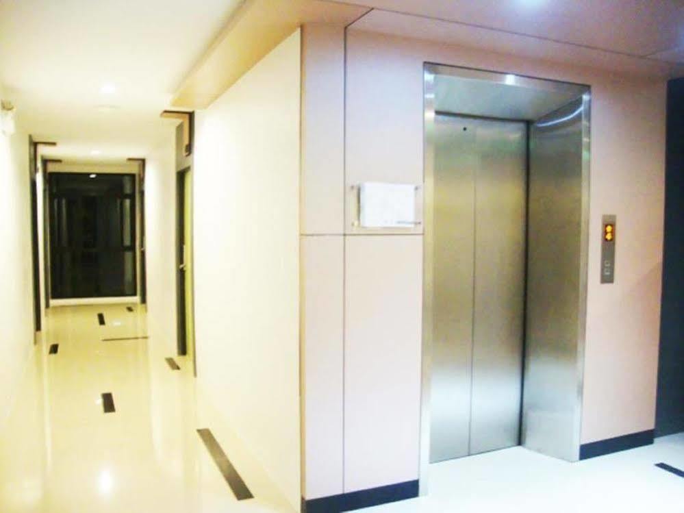 Thongmanee Hotel Hat Yai Extérieur photo
